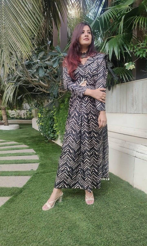 Black Shell Skirt Sari - Two Piece Set